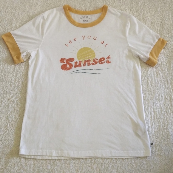 Roxy Tops - Roxy See You at Sunset🌅 Tee Sz M - NWOT